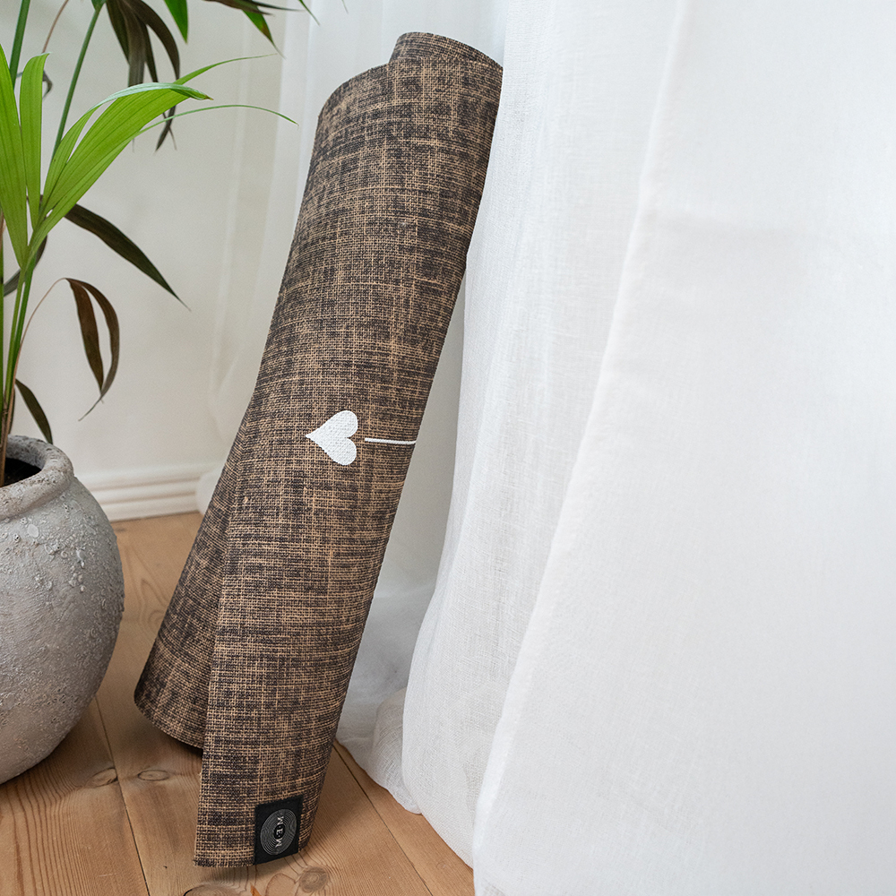 MEM Yoga måtte i Brun - Bæredygtig og Naturlig Komfort