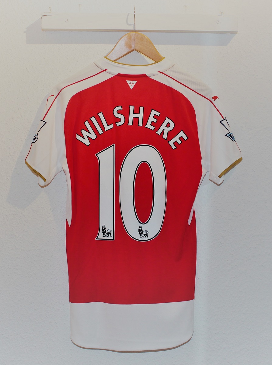 Arsenal home jersey - Wilshere 10-S