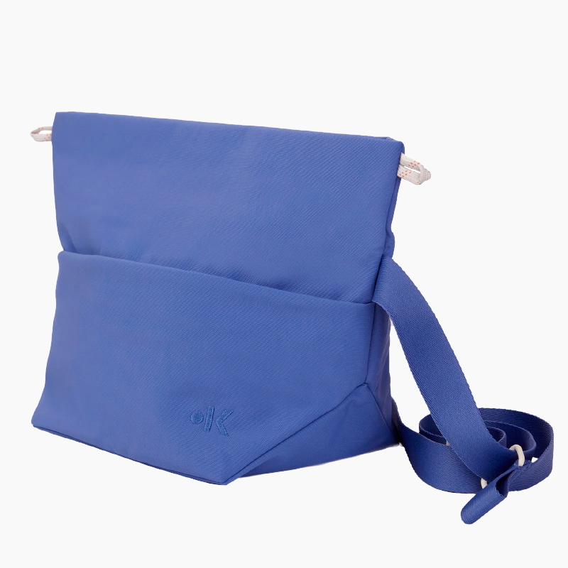 Kaala Taavi Sling Bag (Ultramarin) til yogaudstyr - Udsalg!