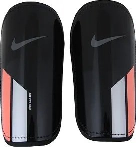 Mercurial Hard Shell Slip-In Guard - Black-S