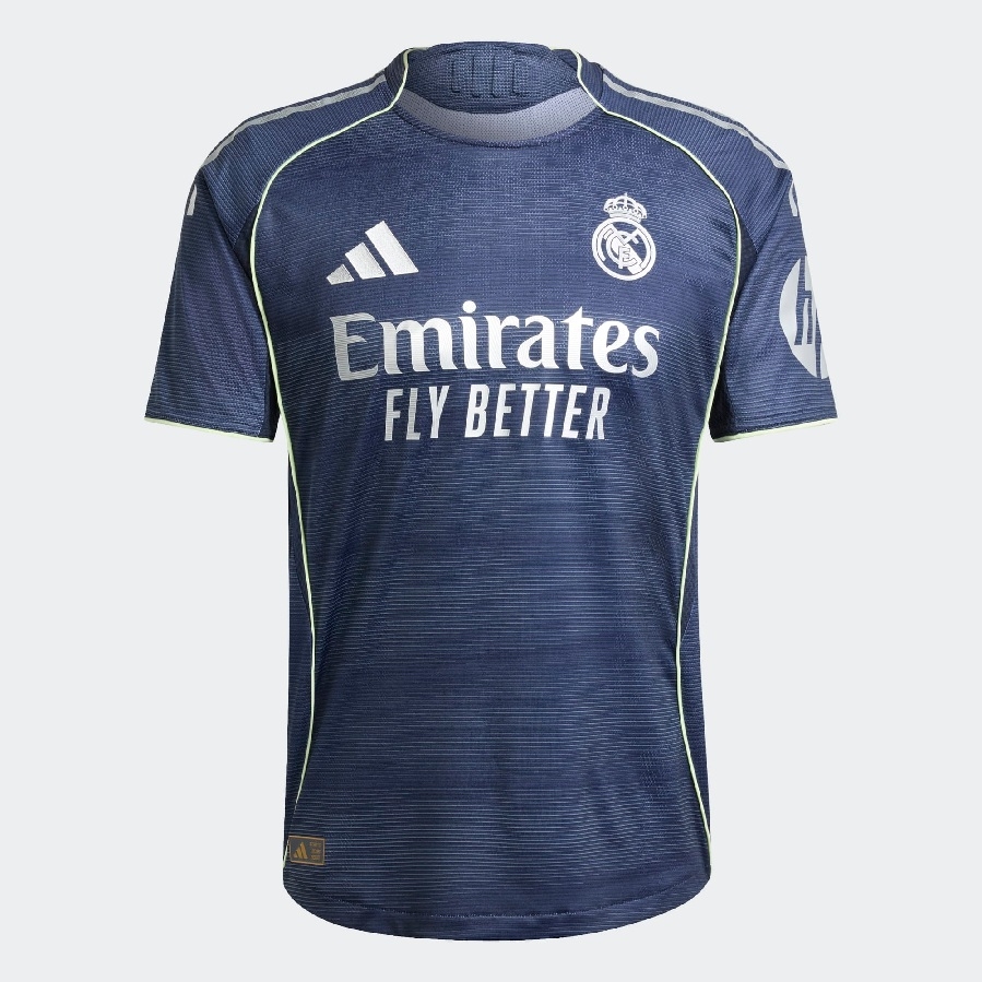 Real Madrid udebanetrøje 2025/26 – autentisk-M tilbud!