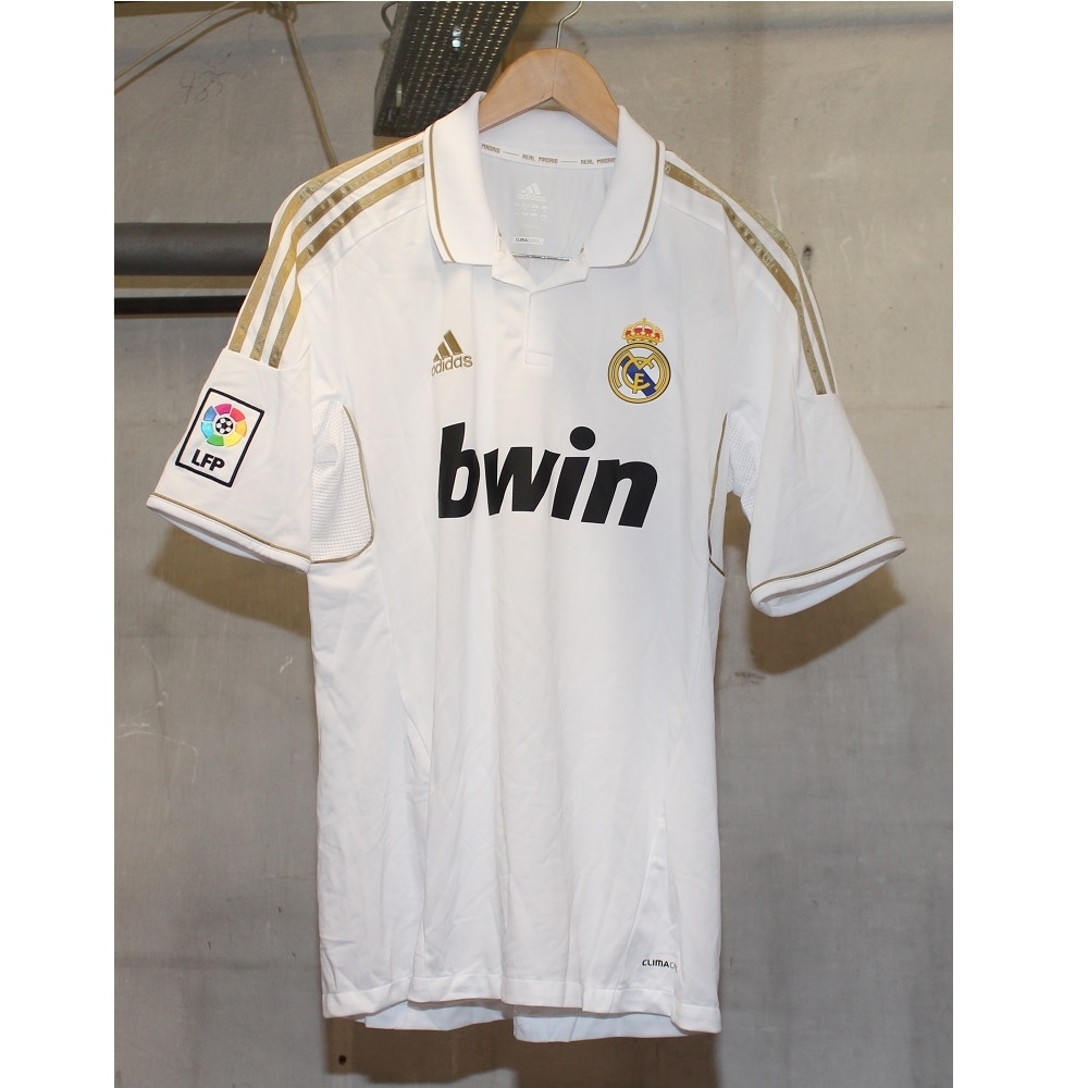 Real Madrid hjemmebanetrøje – Dahl 93 på tilbud!
