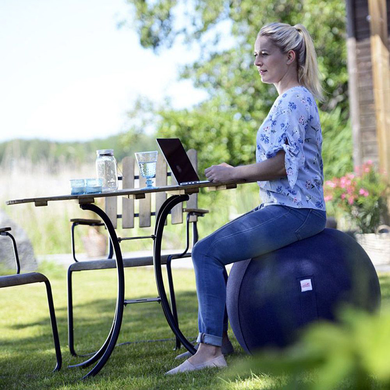 SISSEL Gymbold Cover i Grå – Elegant og Praktisk Tilbehør