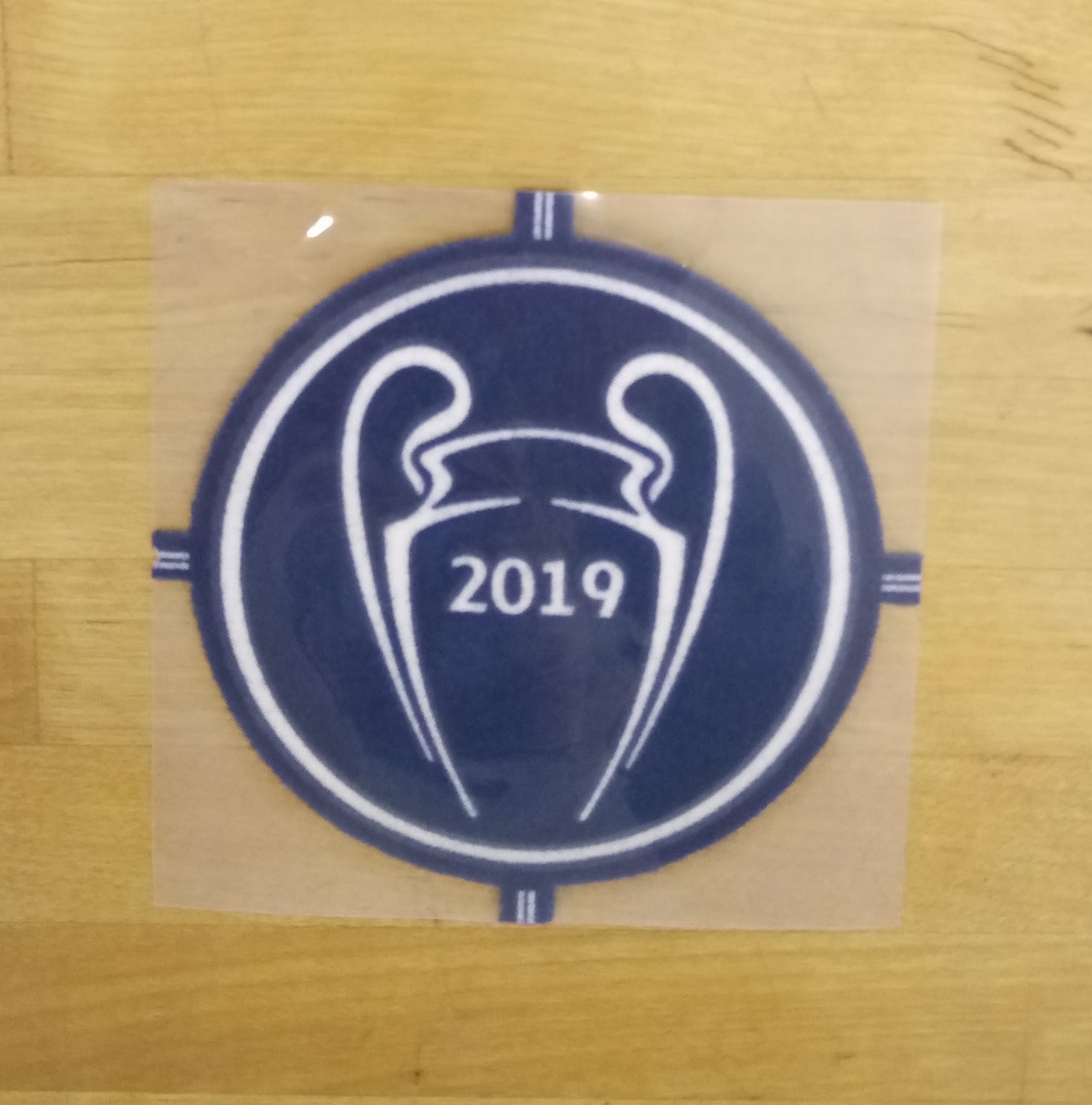 UEFA StarBall UCL Vinder 2019 Sleeve Badge - Tilbud!